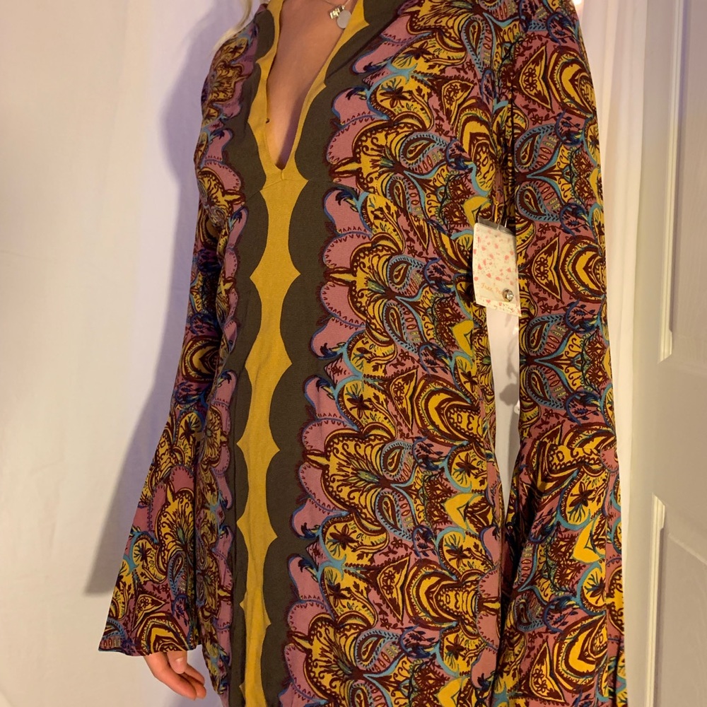Retro Patterned Bell Sleeve Dress